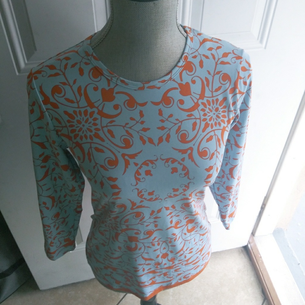 J.Mclaughlin top